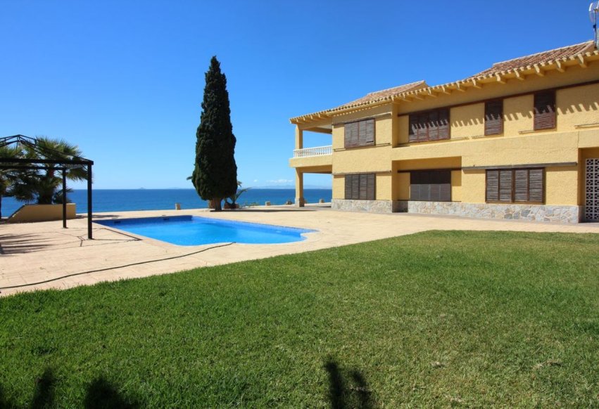 Herverkoop - Villa - Orihuela Costa - Cabo Roig