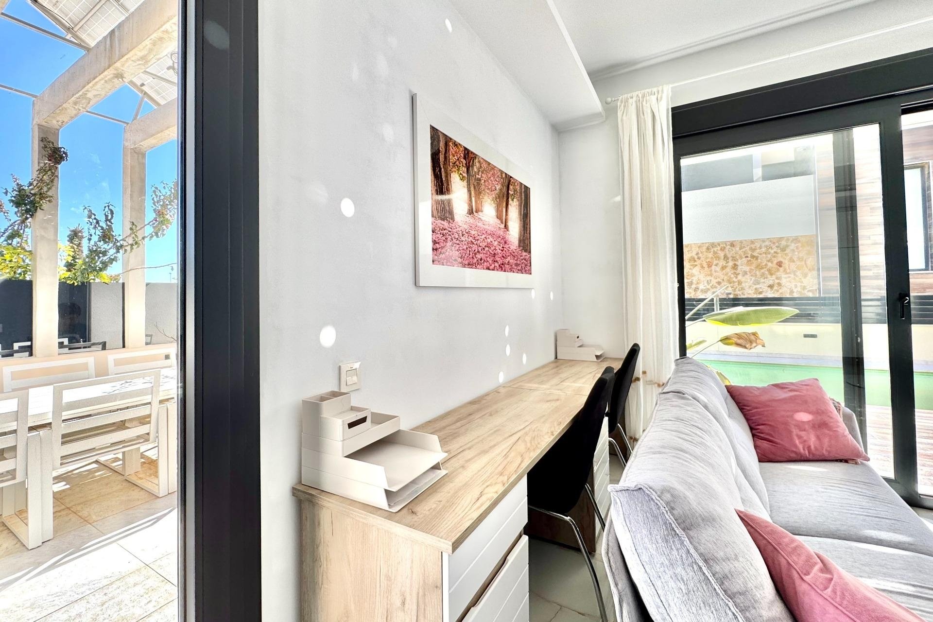 Herverkoop - Villa - Orihuela Costa - Lomas de Cabo Roig