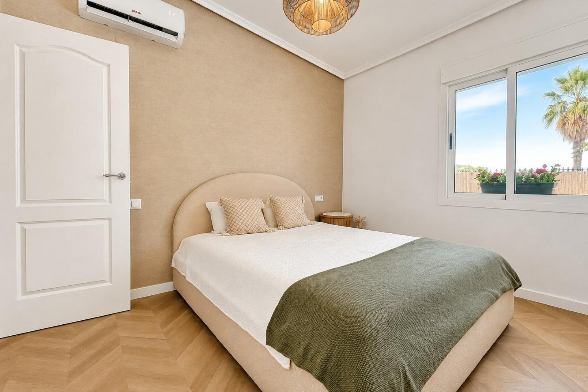 Herverkoop - Villa - Orihuela Costa - Punta Prima
