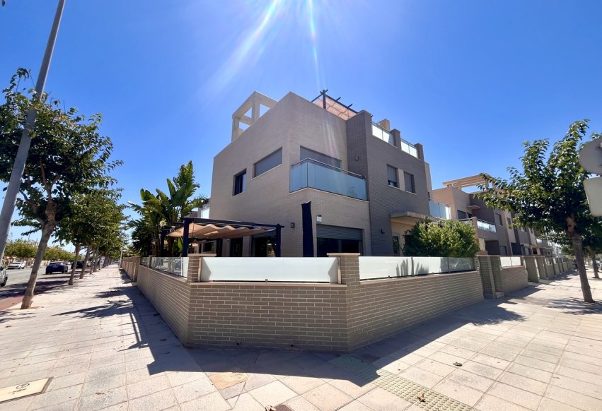 Herverkoop - Villa - Pilar de la Horadada - La Torre de la Horadada