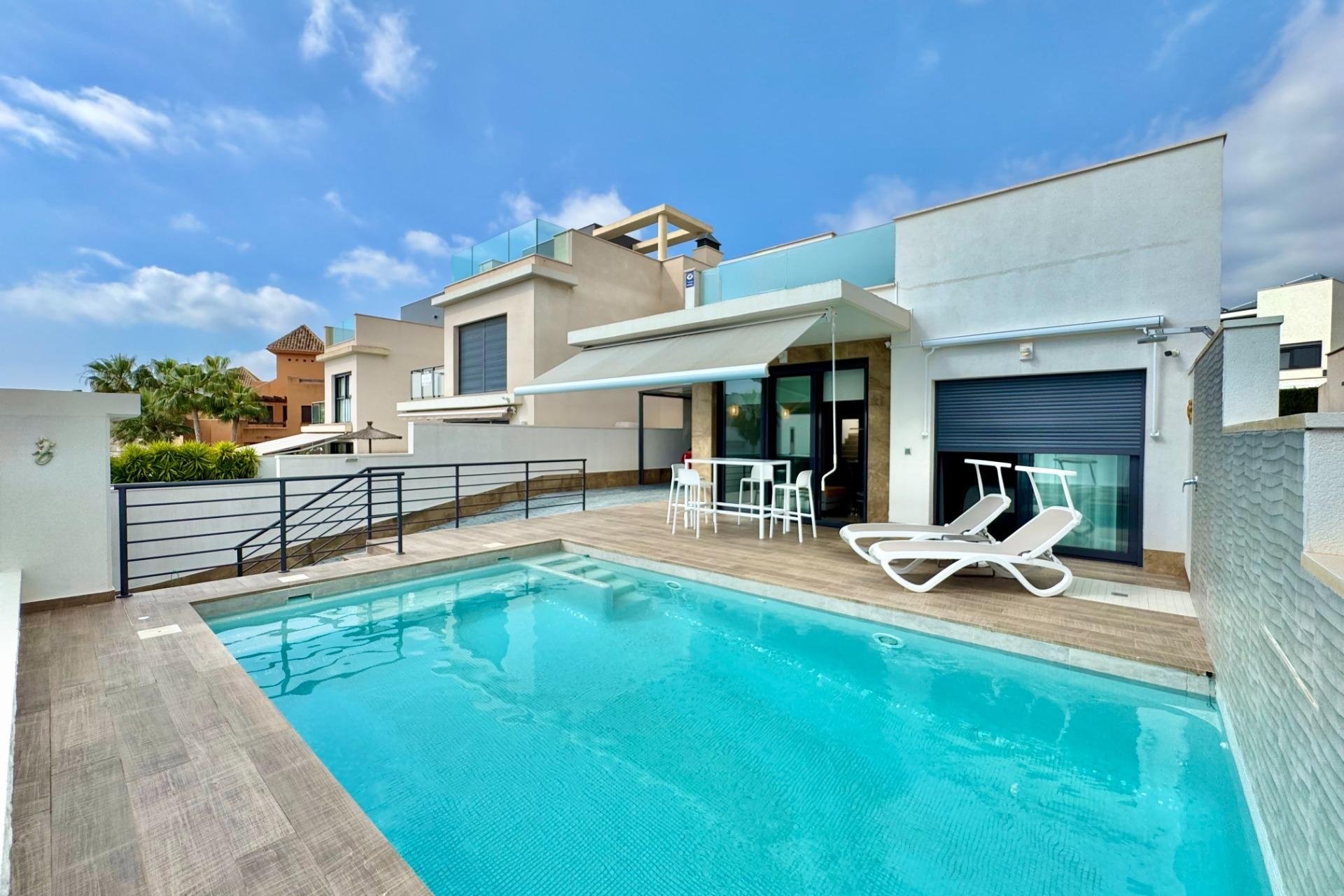 Herverkoop - Villa - San Miguel de Salinas - Bellavista