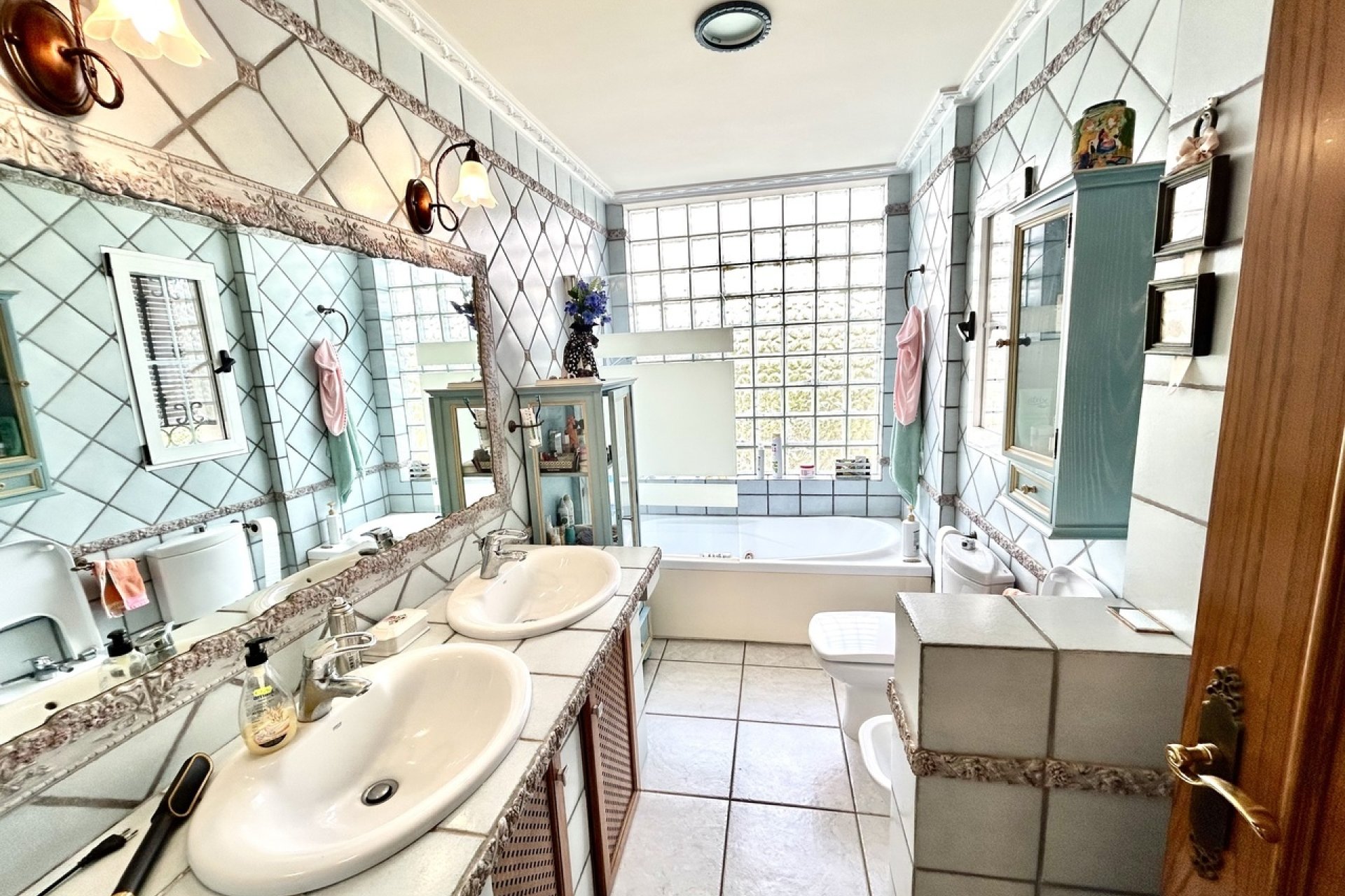 Herverkoop - Villa - Torrevieja