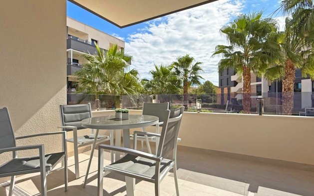 Lägenhet / lägenhet - Begagnad - Orihuela Costa - MOV-23236
