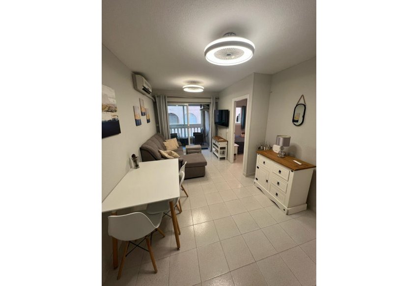 Lange Termijn Verhuur - Appartement / flat - Torrevieja - El Acequión - Los Náufragos