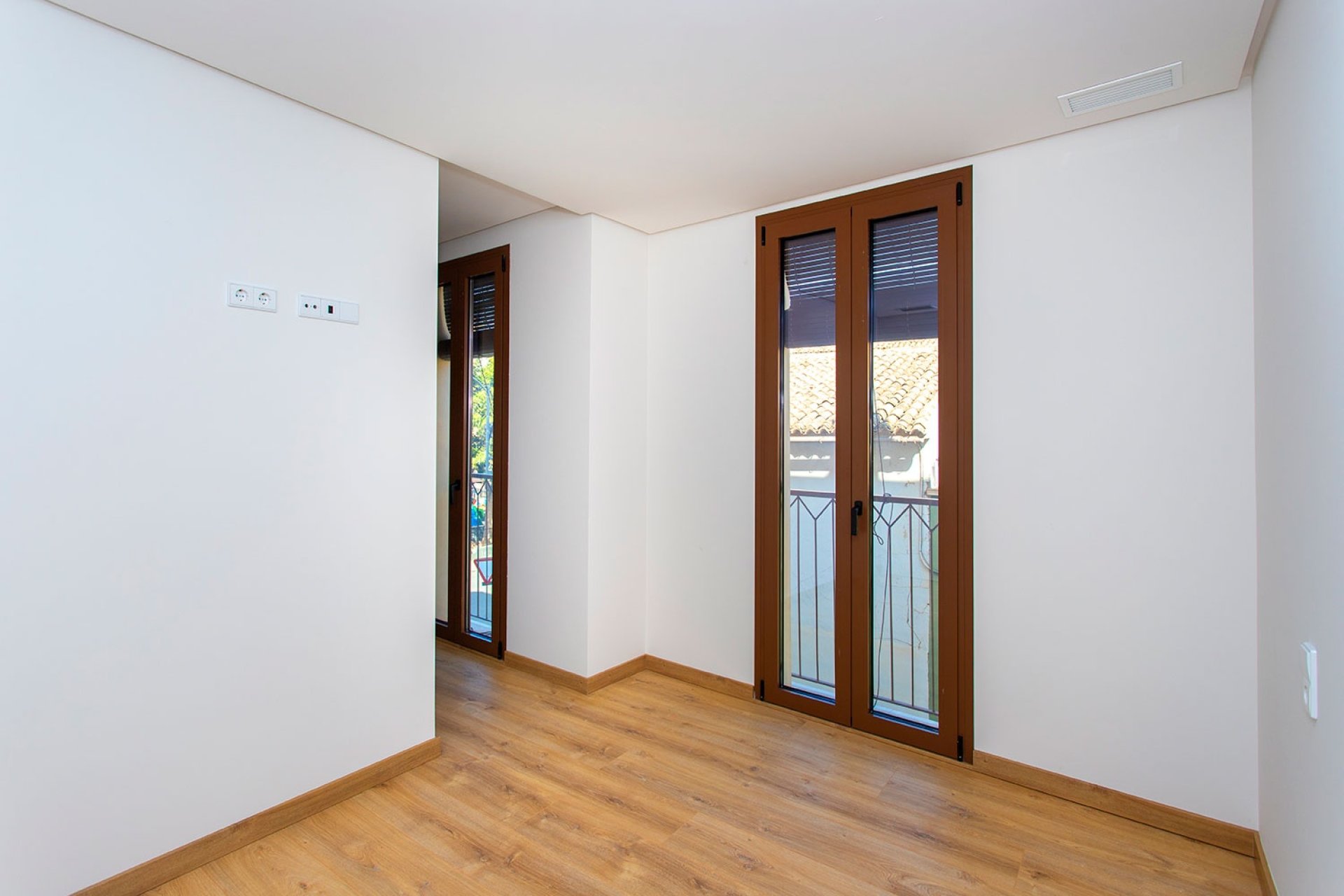 Nauja statyba - Mansarda - Hondón de las Nieves