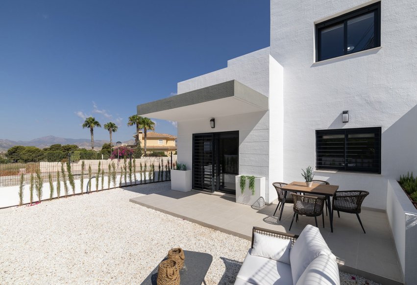 Nauja statyba - Vila - Busot, zona Bonalba Golf (Alicante) - Spain