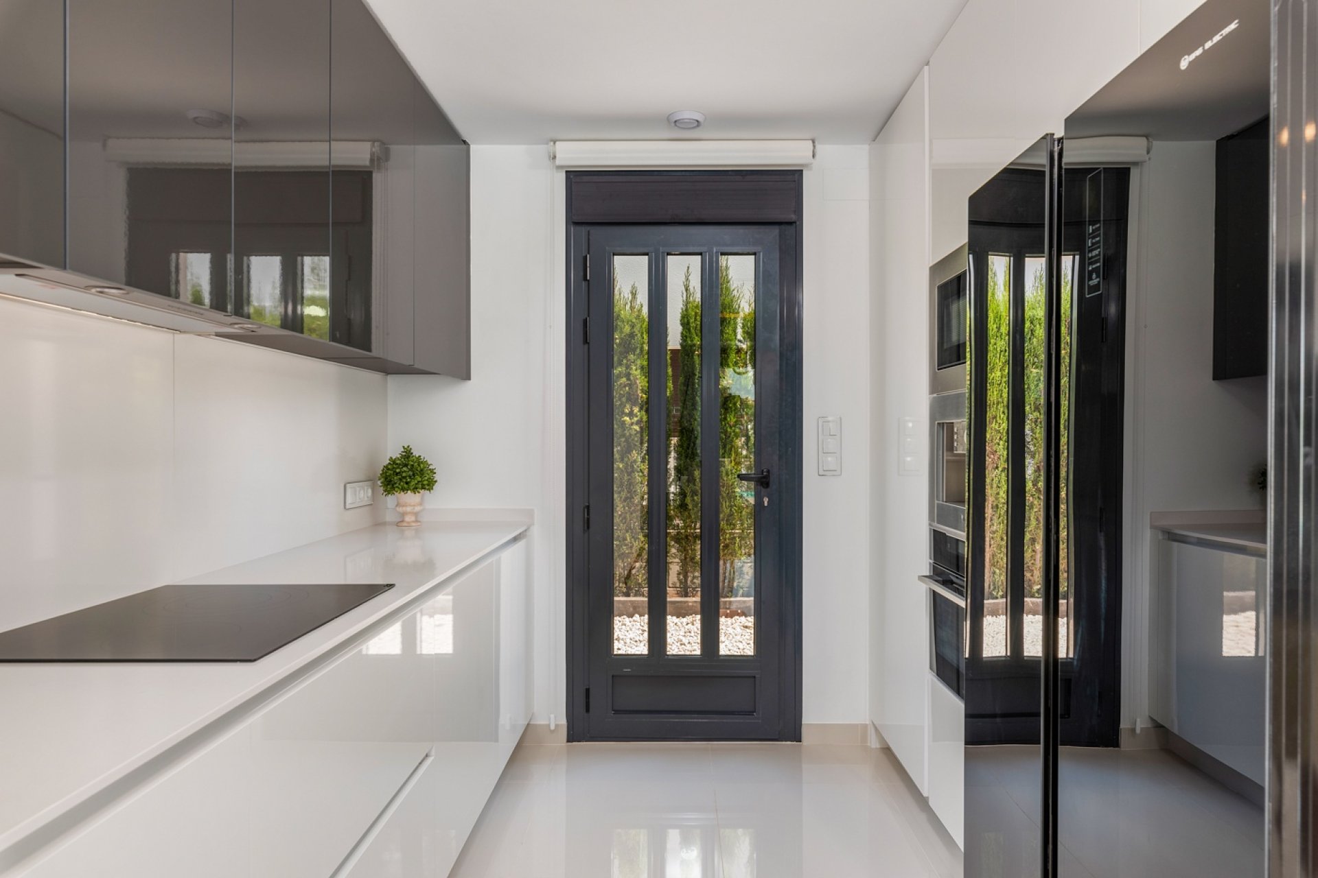 New Build - Villa - Playa Paraiso