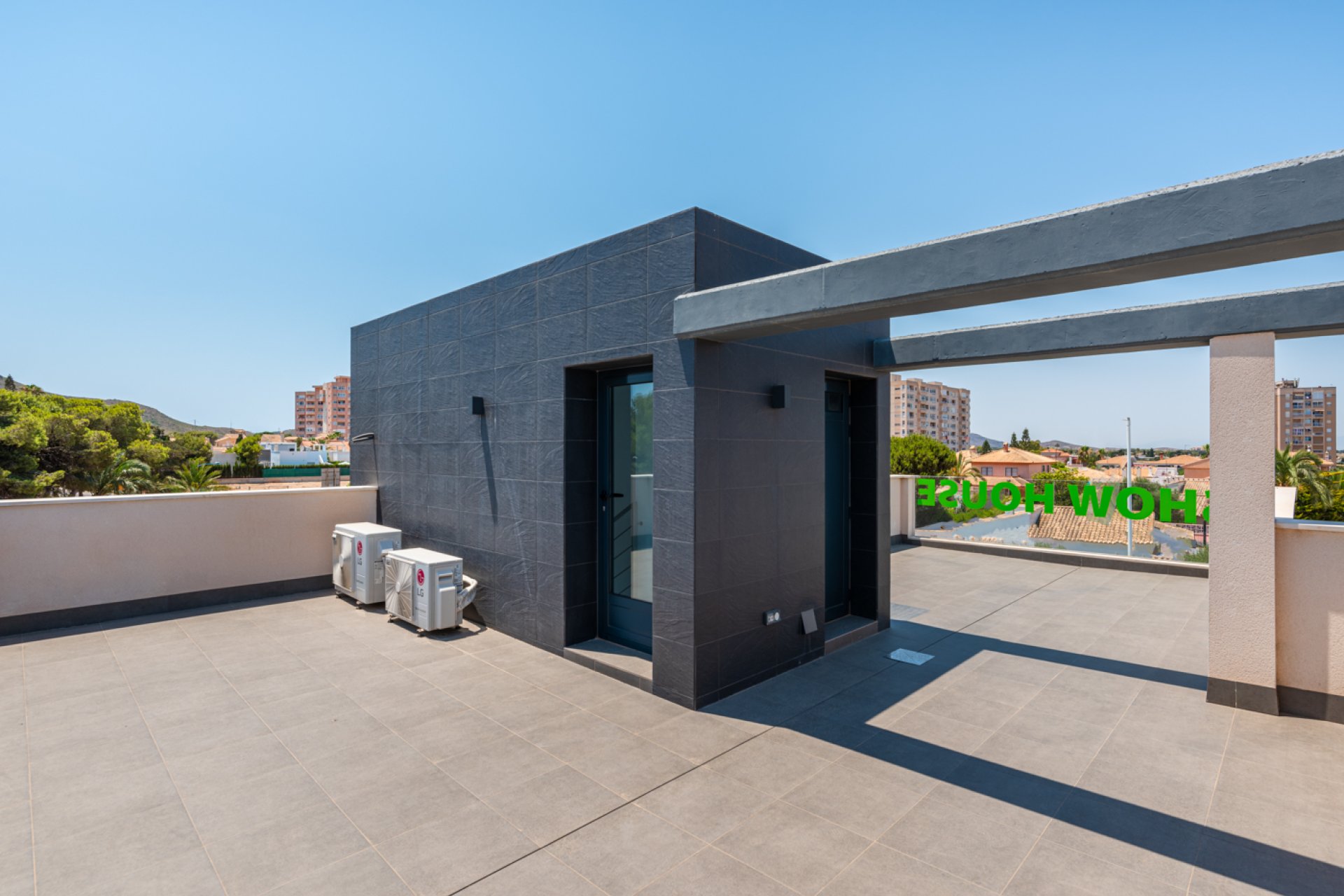 Nouvelle construction - detached - Playa Paraiso
