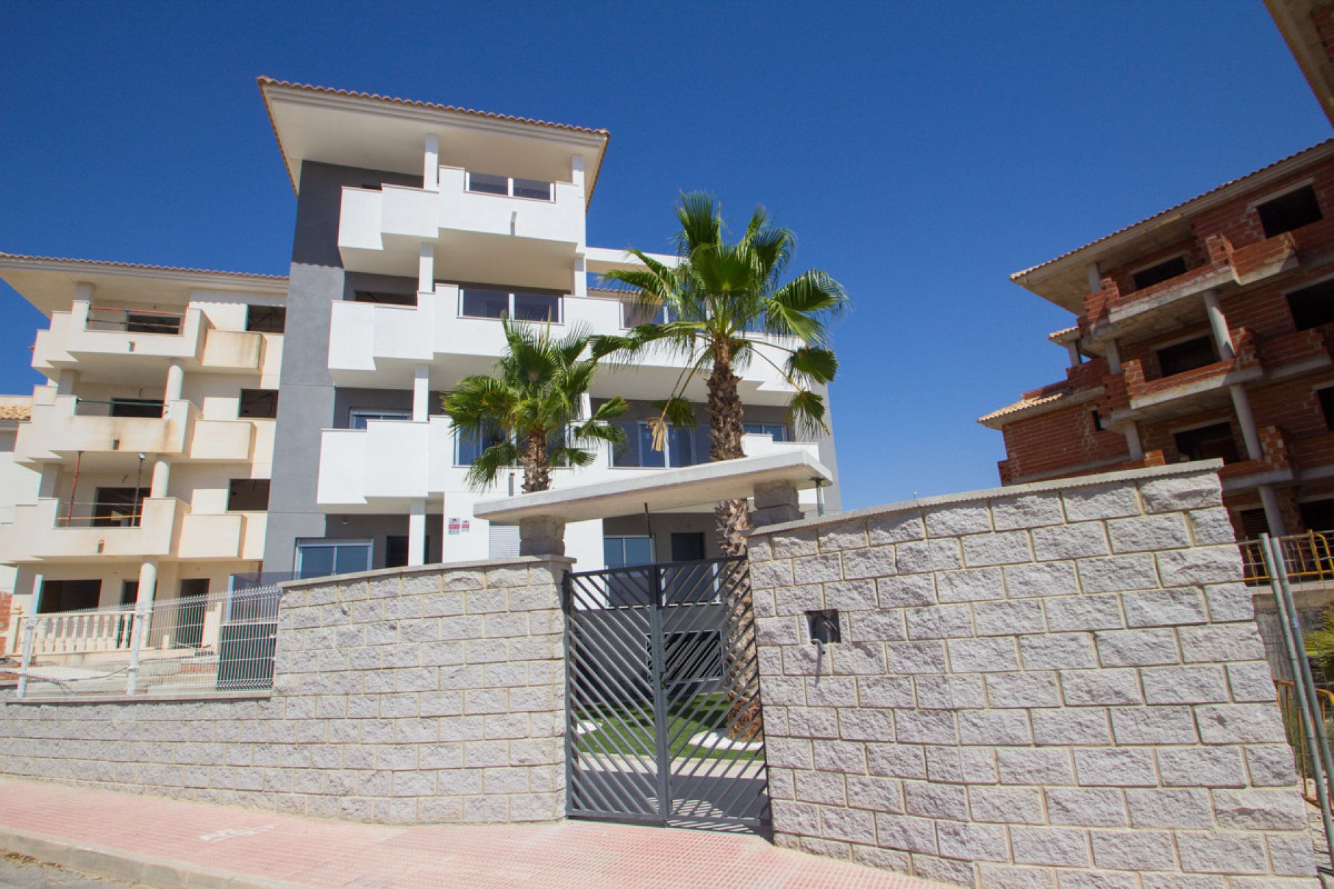 Nouvelle construction - ground-floor - Res. Las Filipinas