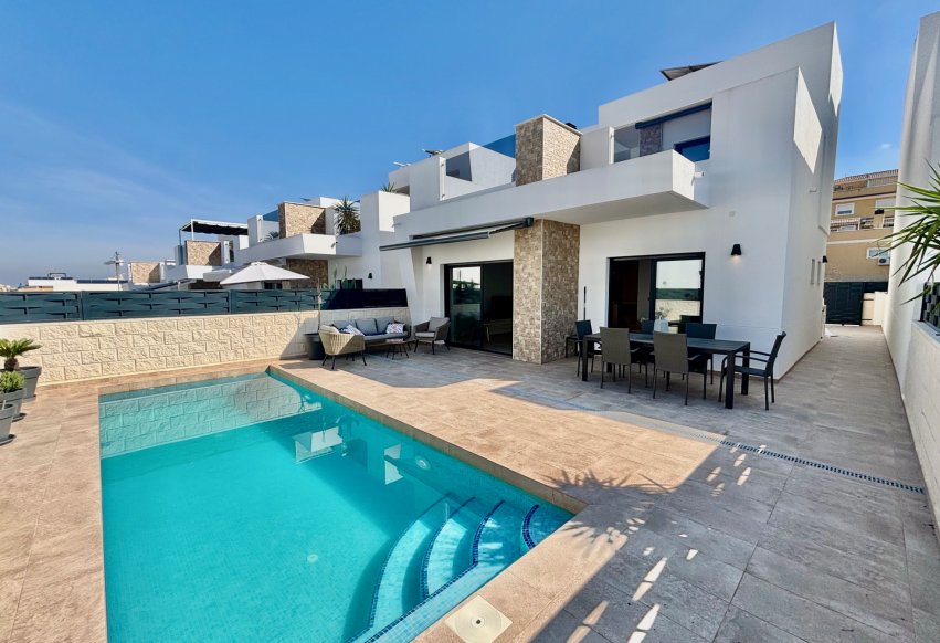 Nouvelle construction - Villa - Benijofar