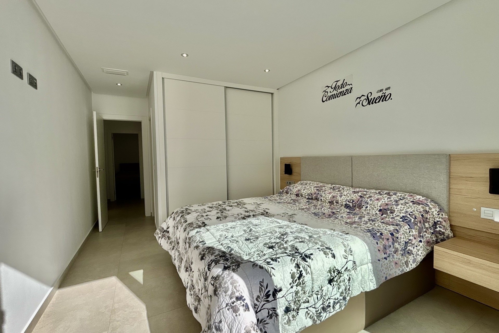 Nouvelle construction - Villa - Benijofar