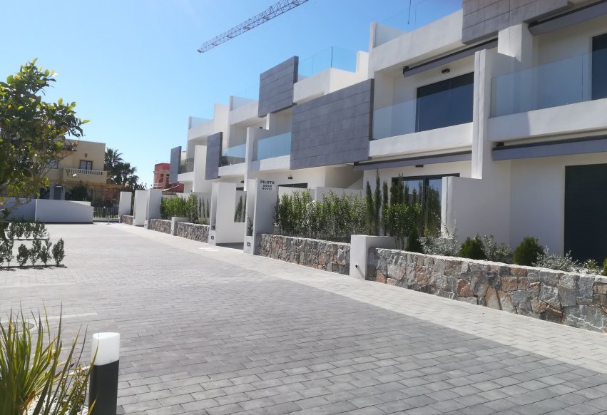 Nowy budynek - Bungalow - Torrevieja
