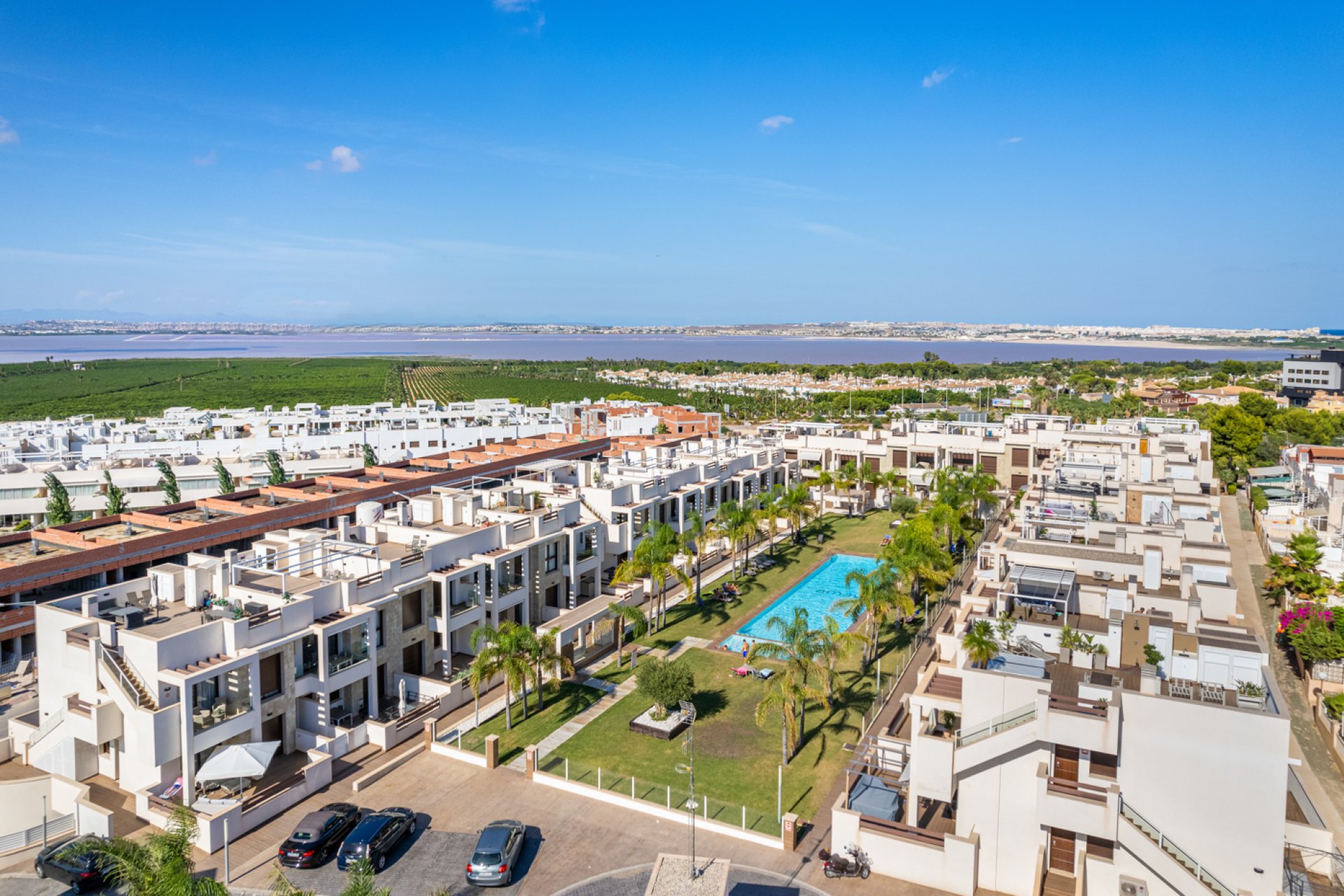 Nowy budynek - Daszek - Torrevieja