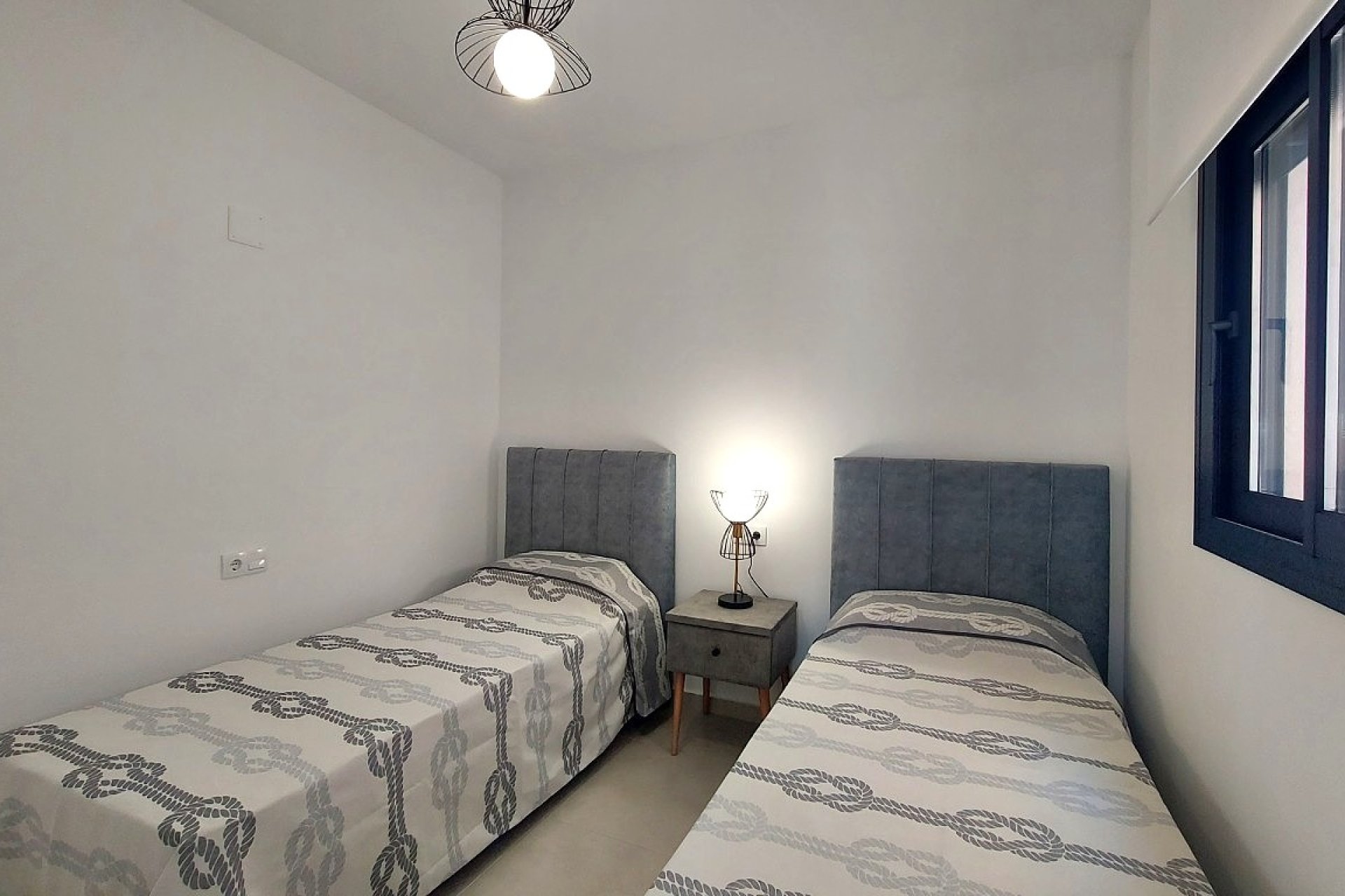 Nowy budynek - ground-floor - San Miguel de Salinas