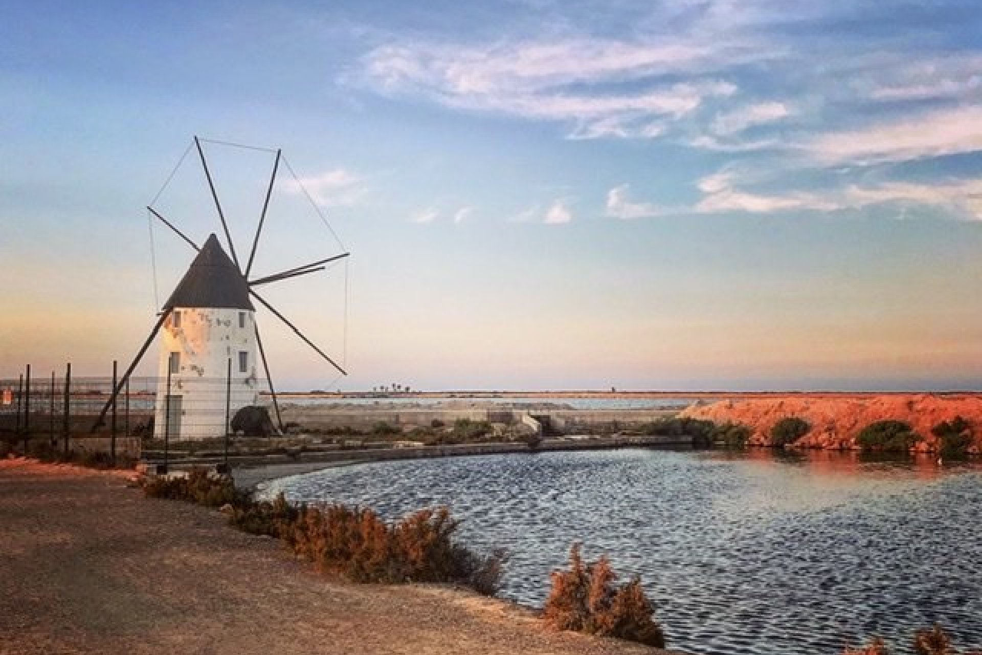 Nowy budynek - Kamienica - San Pedro del Pinatar