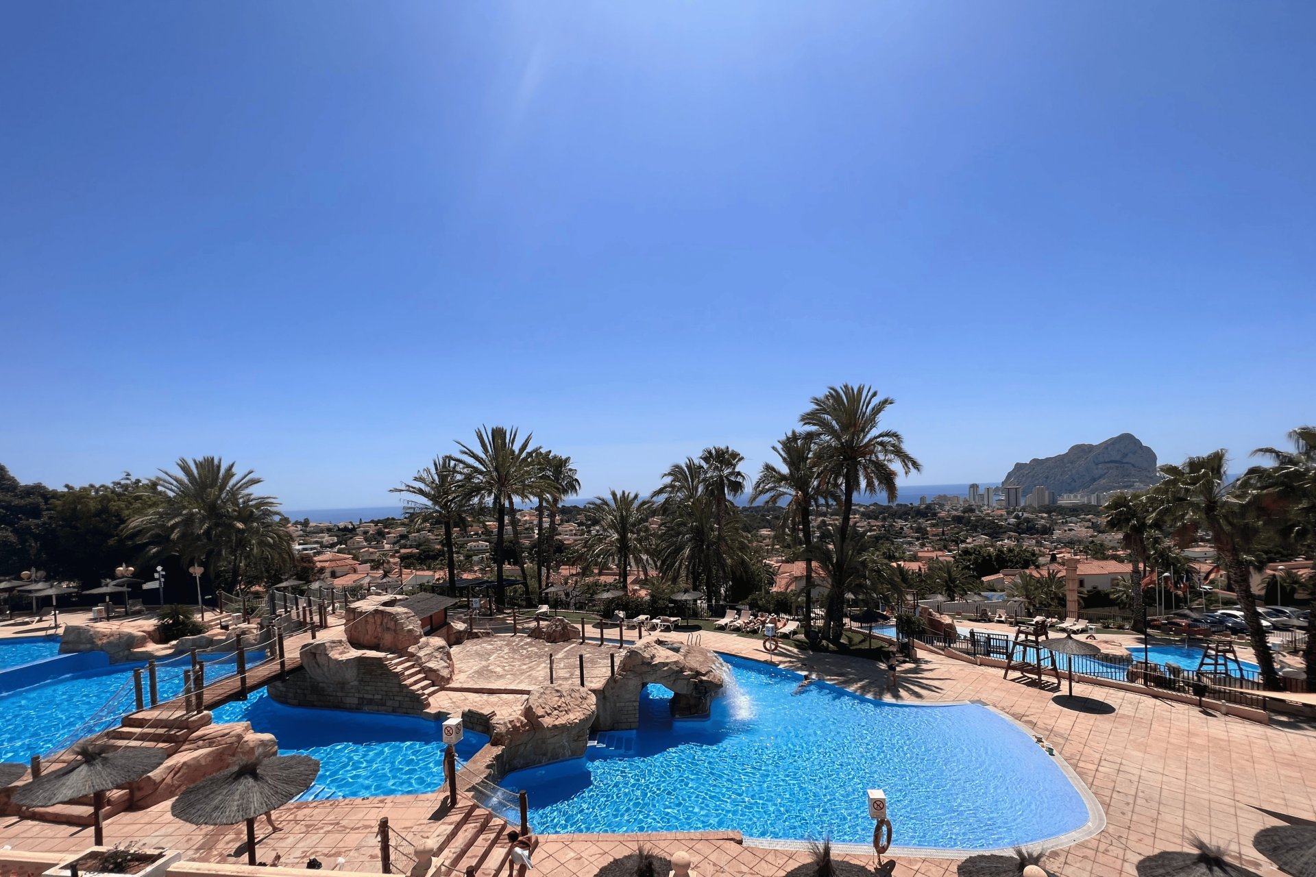 Nowy budynek - low-bungalow - Calpe