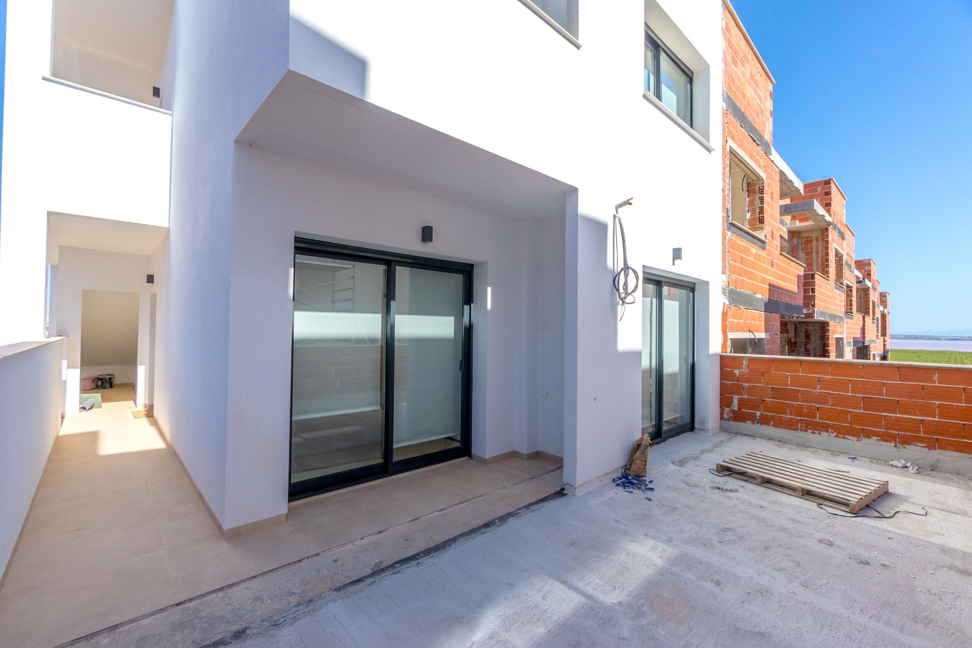 Nowy budynek - low-bungalow - Torrevieja