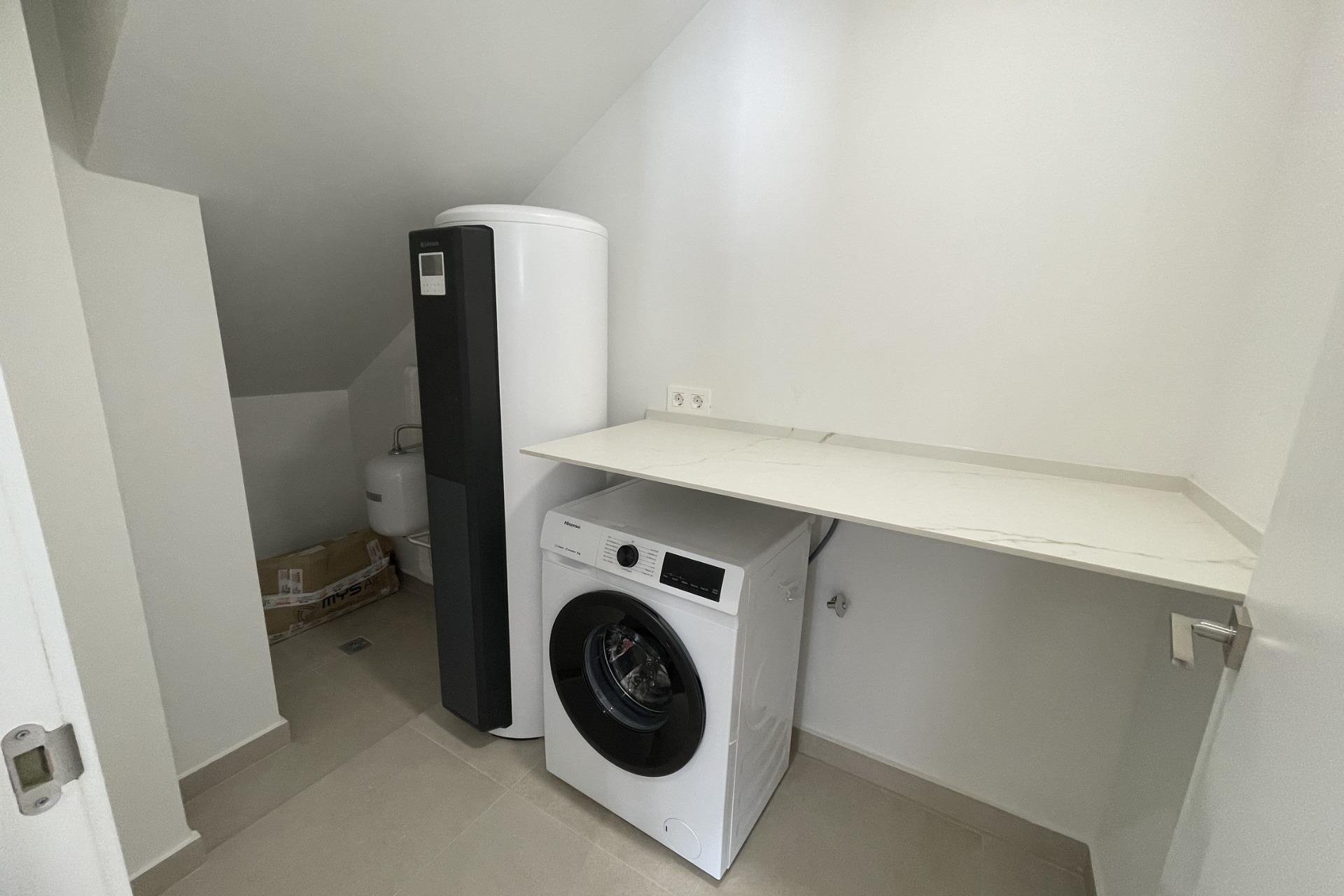 Nowy budynek - Villa - Almoradí