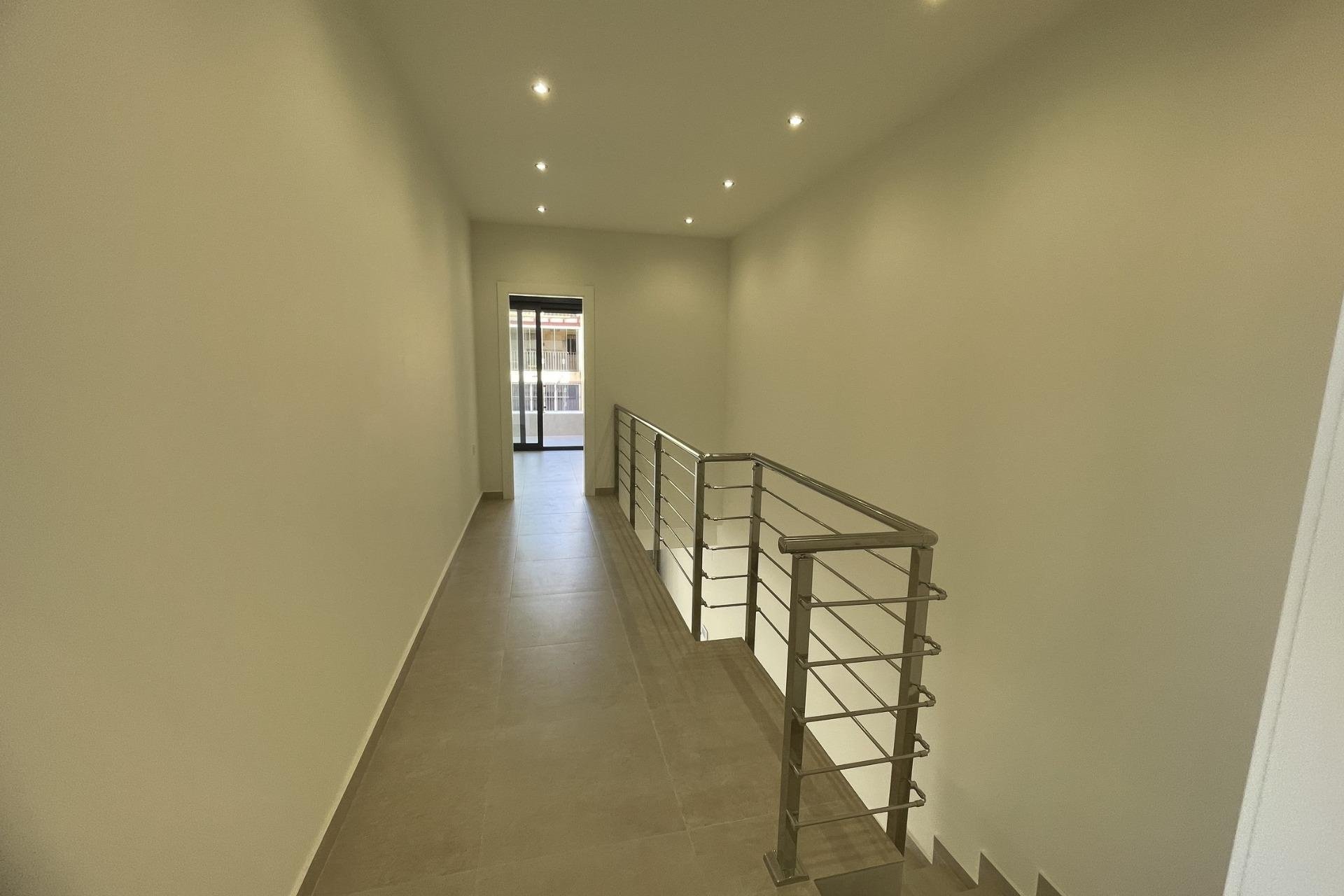 Nowy budynek - Villa - Almoradí