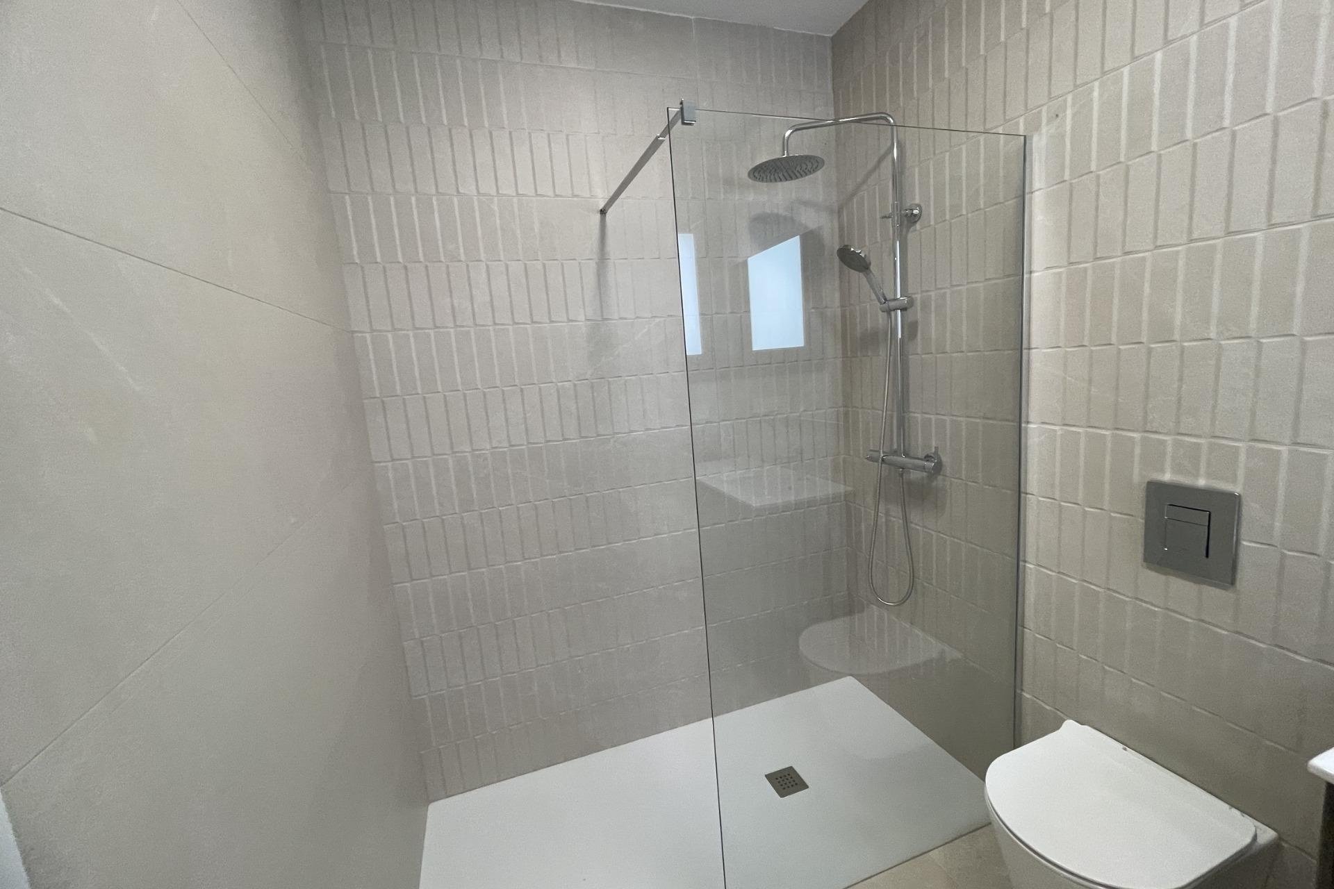 Nowy budynek - Villa - Almoradí