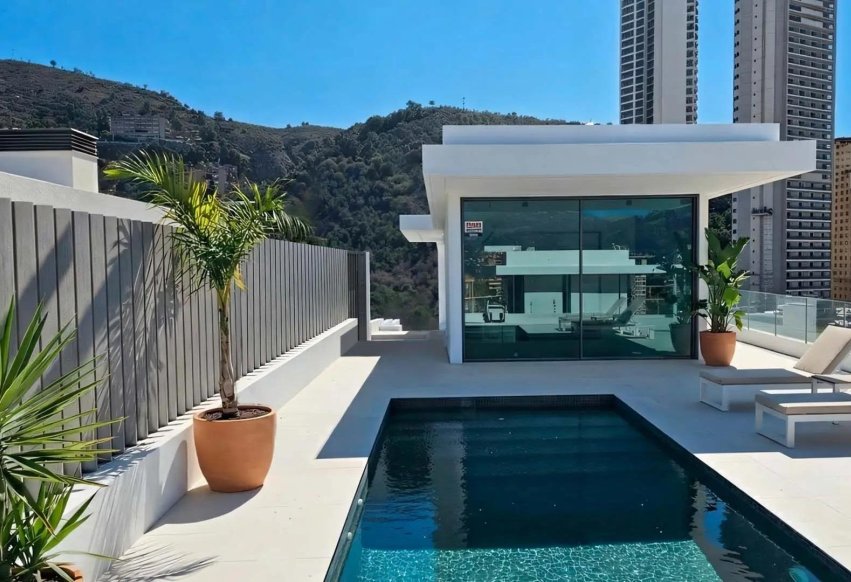 Nowy budynek - Villa - Benidorm