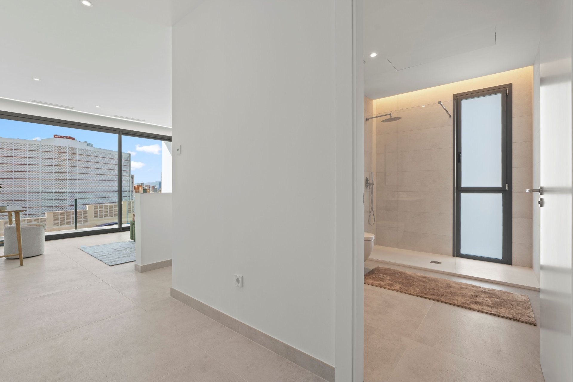 Nowy budynek - Villa - Benidorm