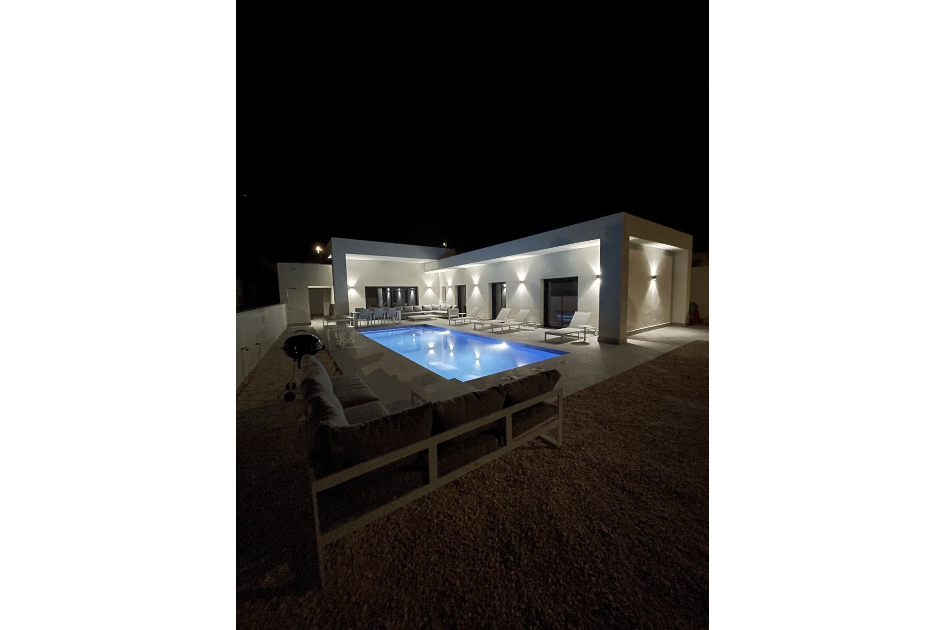 Nowy budynek - Villa - La Romana