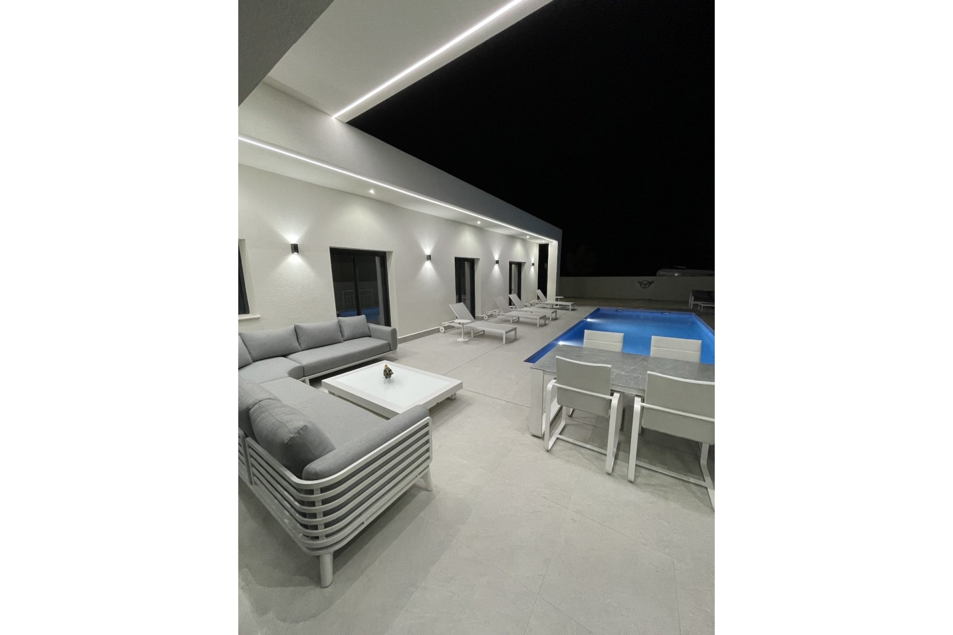 Nowy budynek - Villa - La Romana