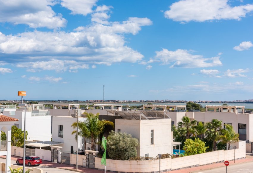 Nowy budynek - Villa - Los Montesinos