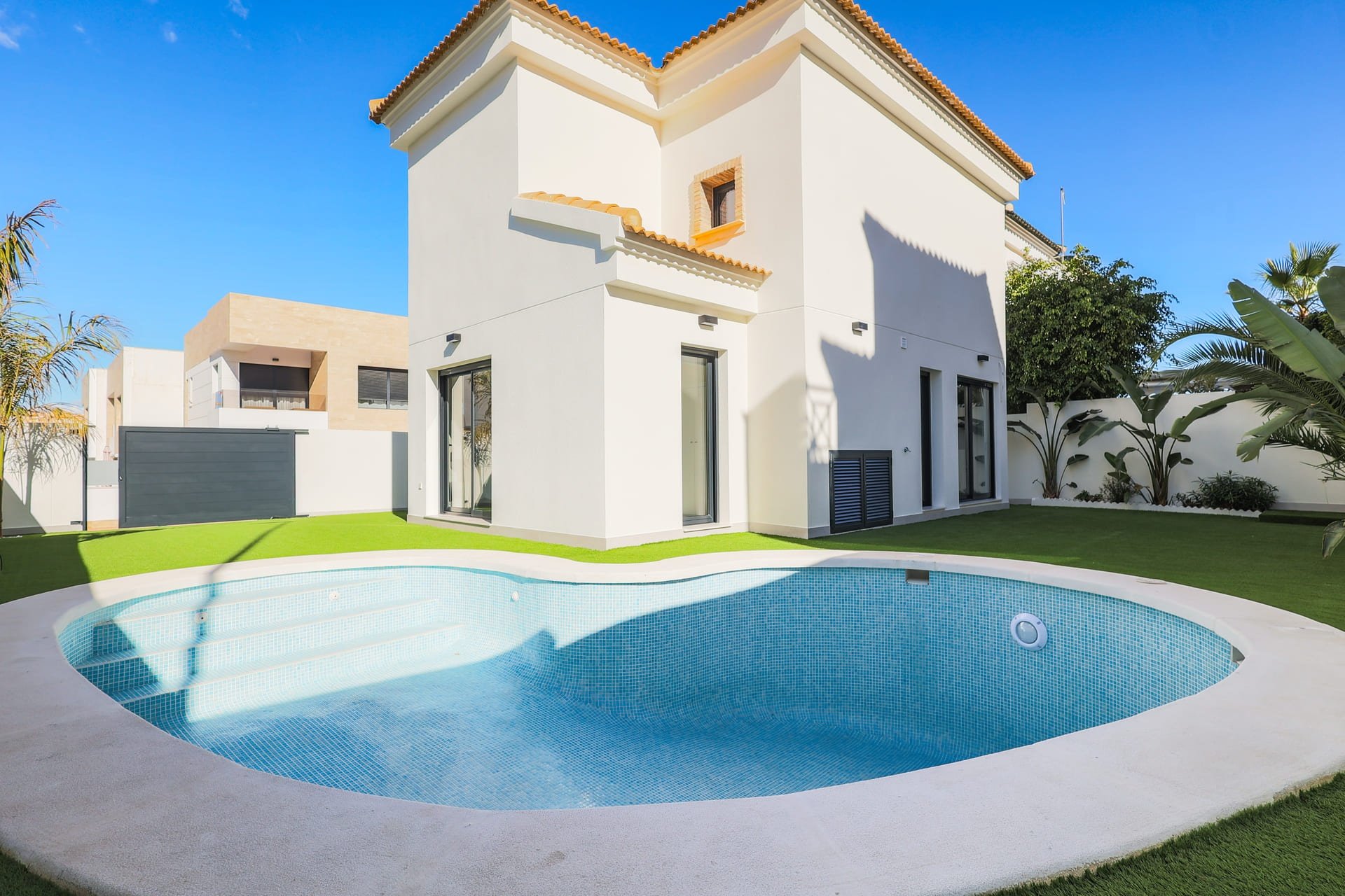 Nowy budynek - Villa - Orihuela Costa