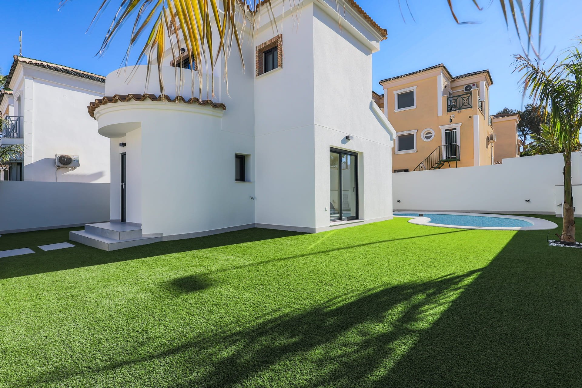 Nowy budynek - Villa - Orihuela Costa
