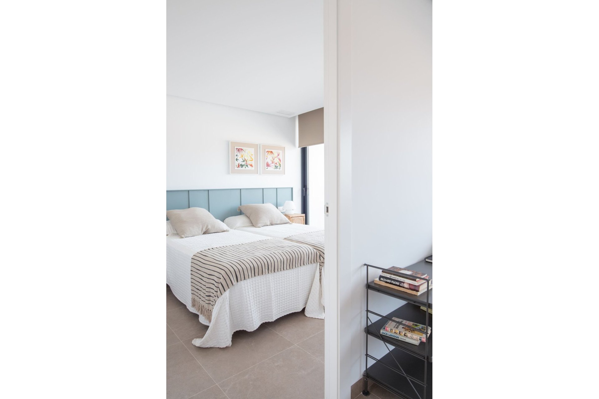 Nowy budynek - Villa - Orihuela Costa