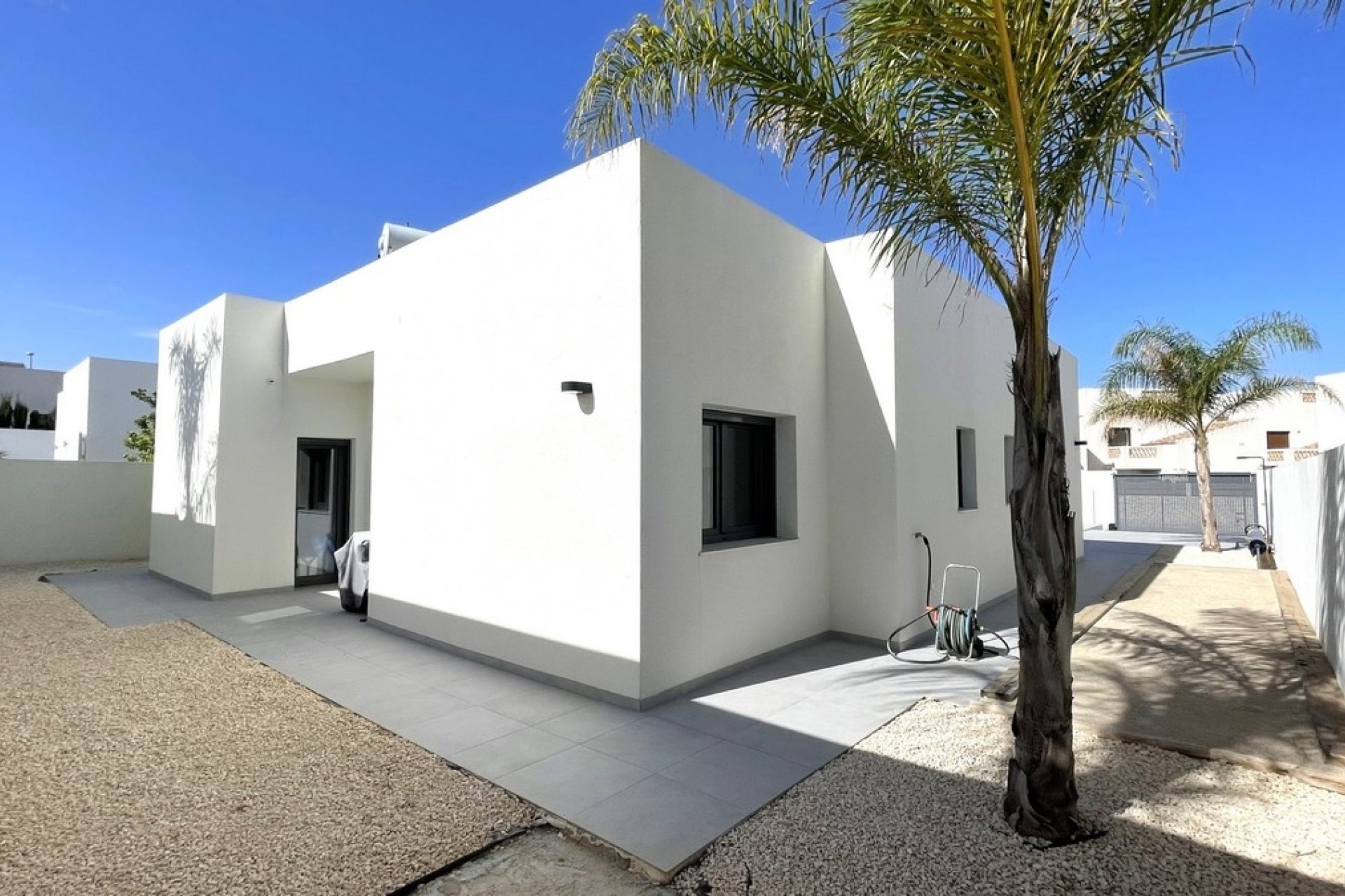 Nowy budynek - Villa - Rafal