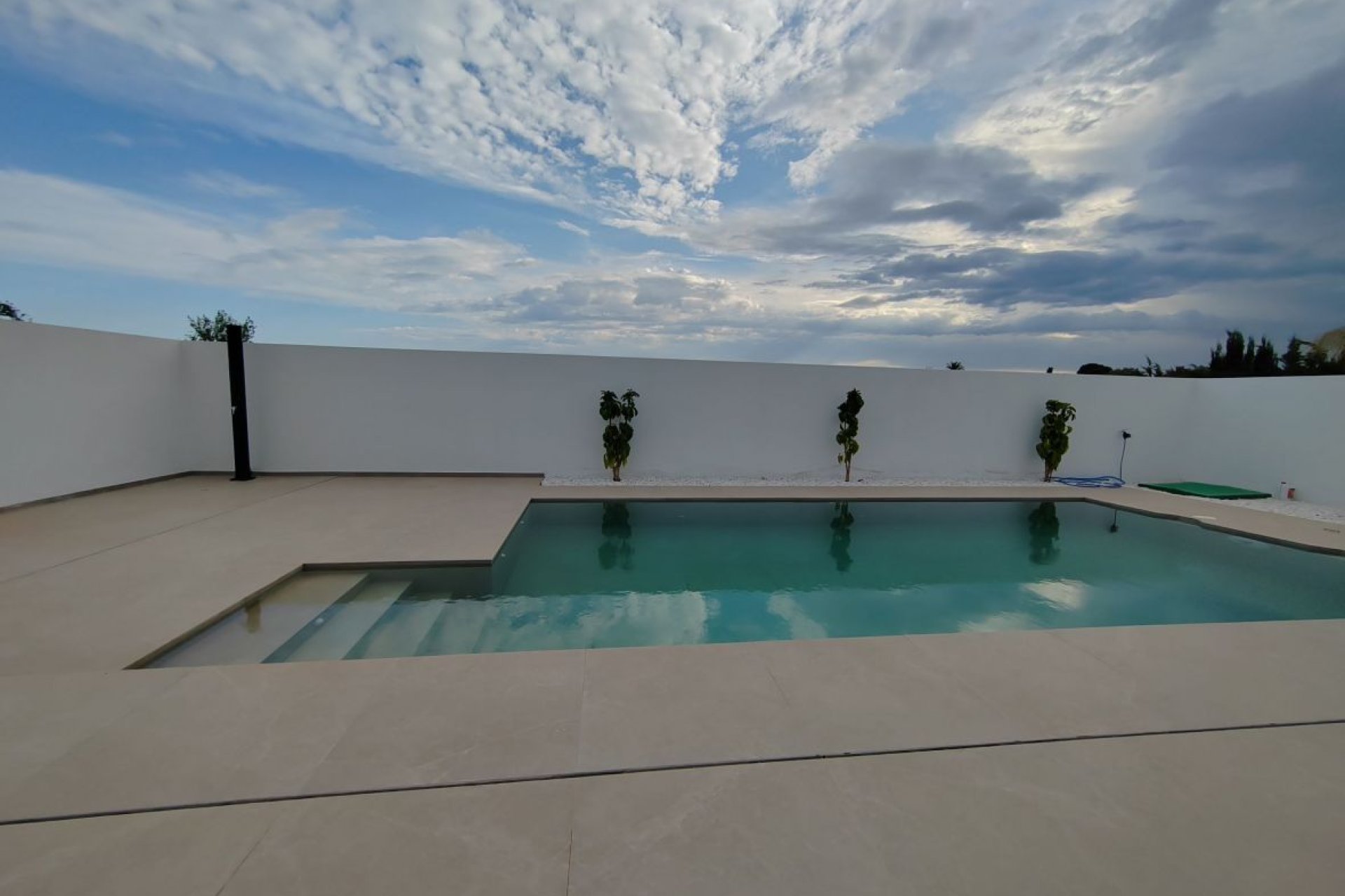Nowy budynek - Villa - San Juan de Alicante