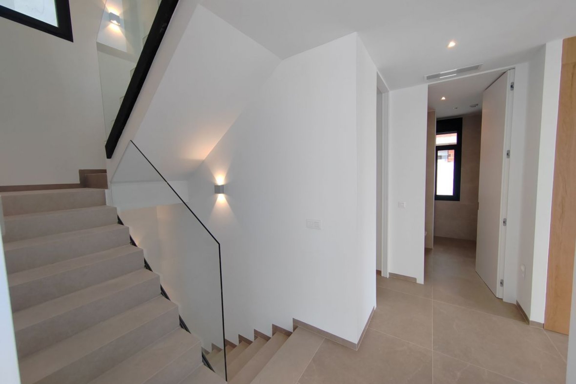 Nowy budynek - Villa - San Juan de Alicante