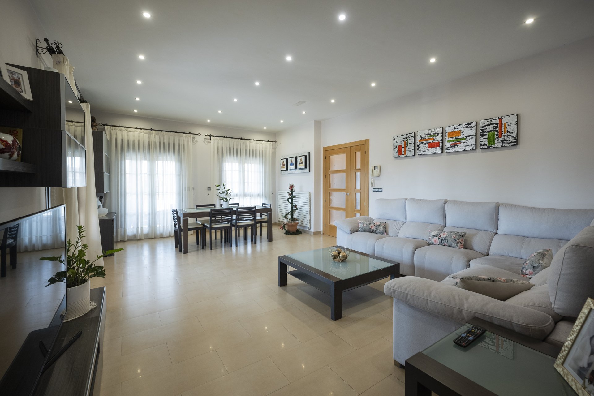 Nybygg - Villa - Jerónimo y Avileses