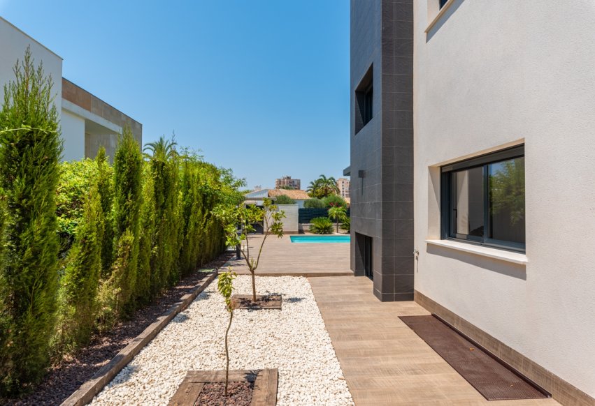 Nybygg - Villa - Playa Paraiso