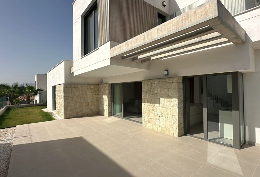 Nybygg - Villa / tomannsbolig - Finestrat