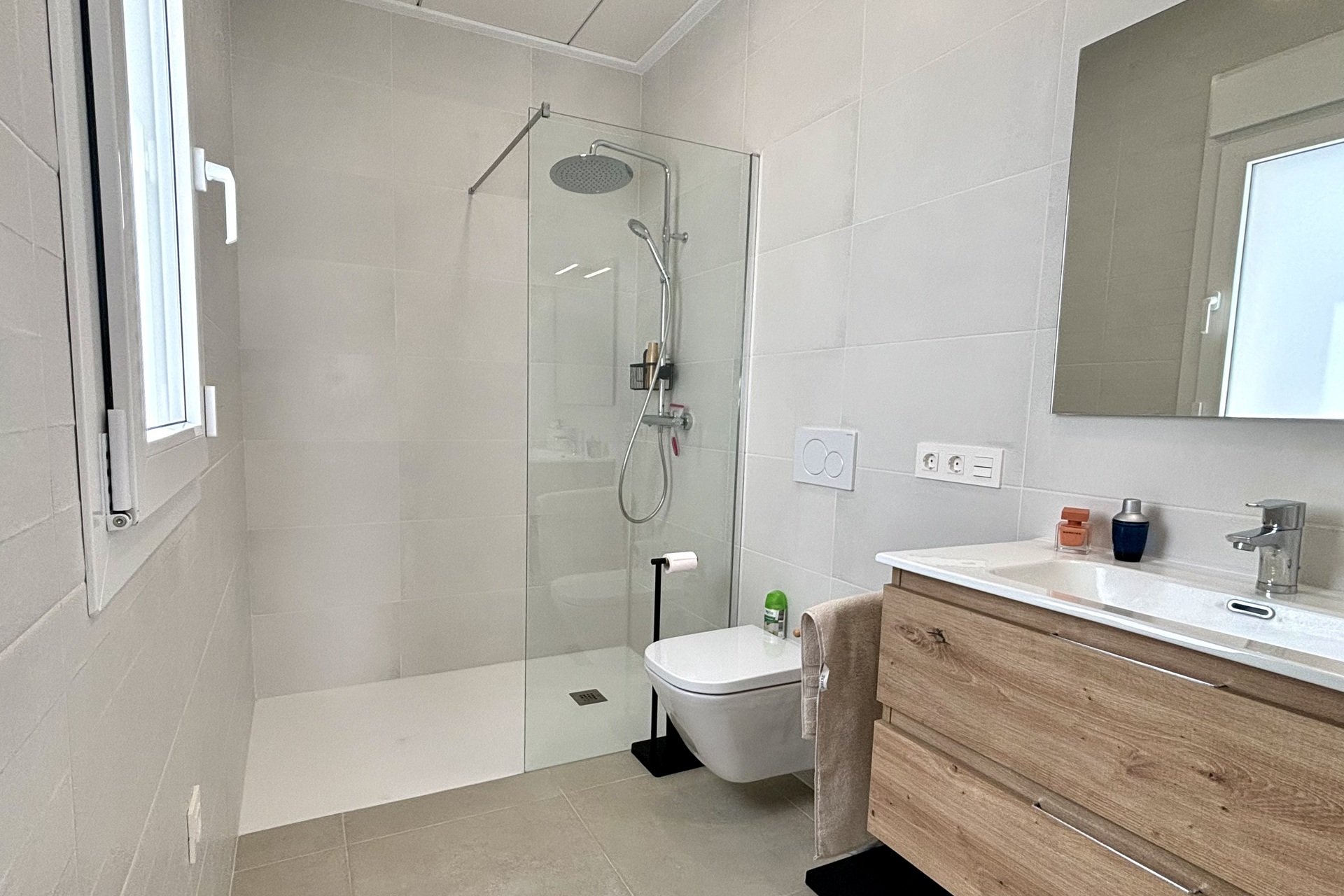 Obra nueva - Adosado - Benijofar