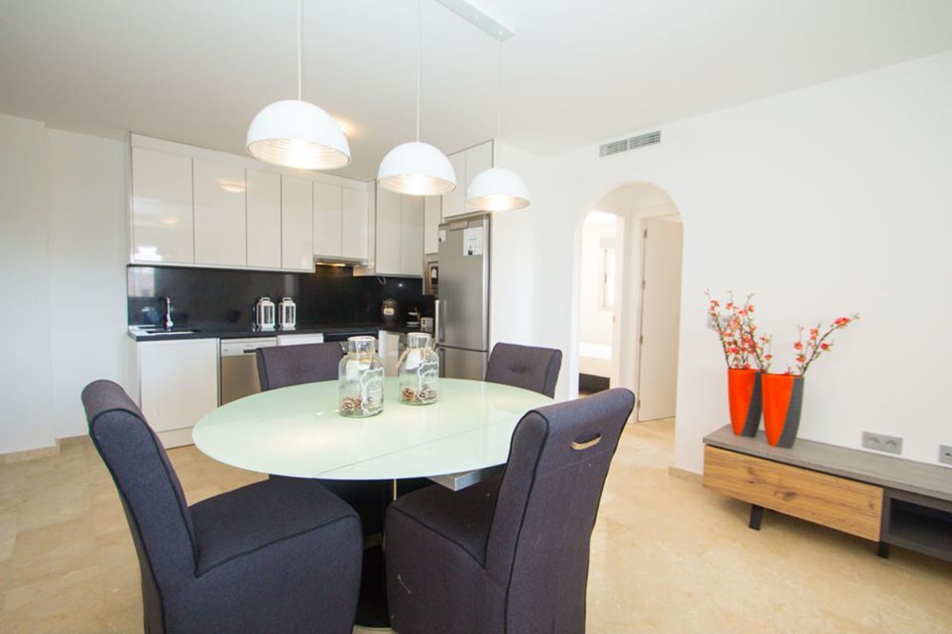Obra nueva - Apartamento / piso - Res. Las Filipinas
