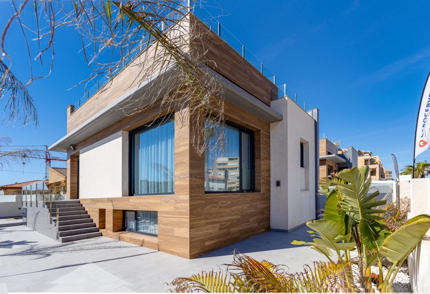 Obra nueva - detached - La Mata