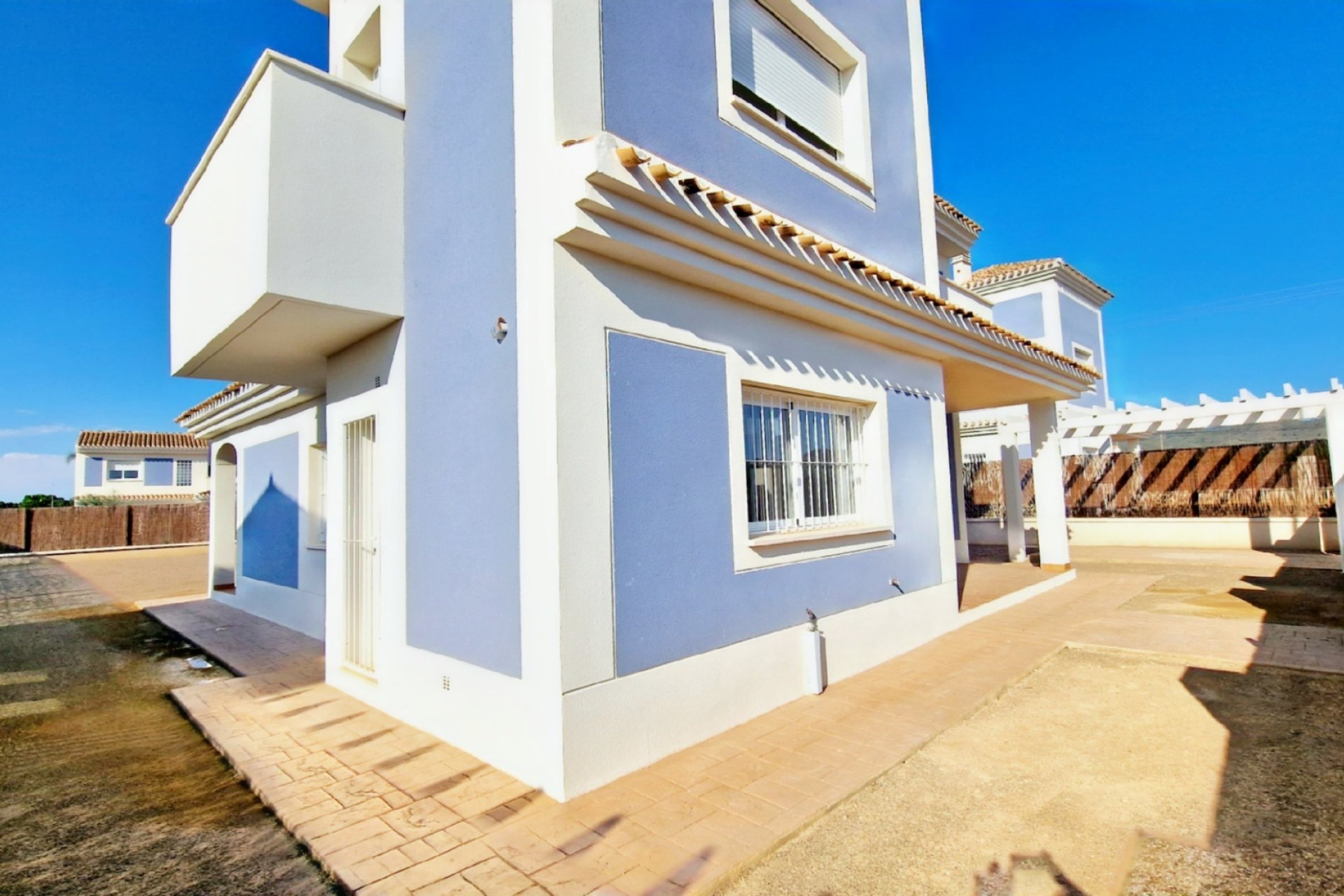 Obra nueva - detached - Purias