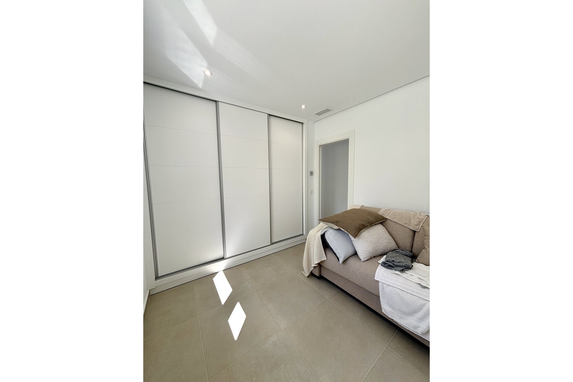 Obra nueva - Villa - Benijofar