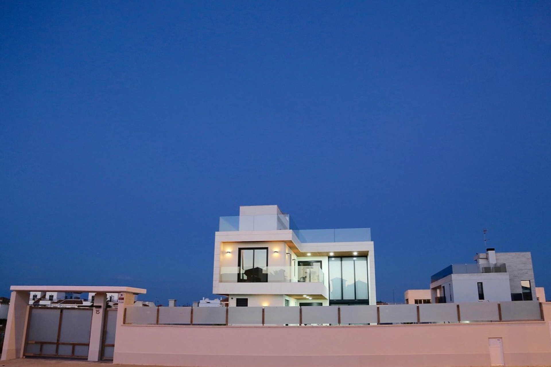 Obra nueva - Villa - Dehesa de Campoamor