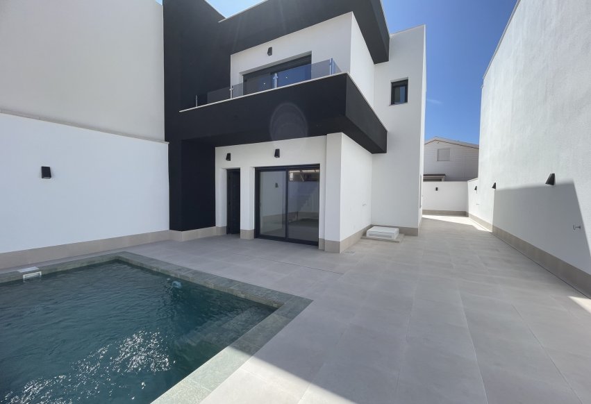 Obra nueva - Villa - Heredades