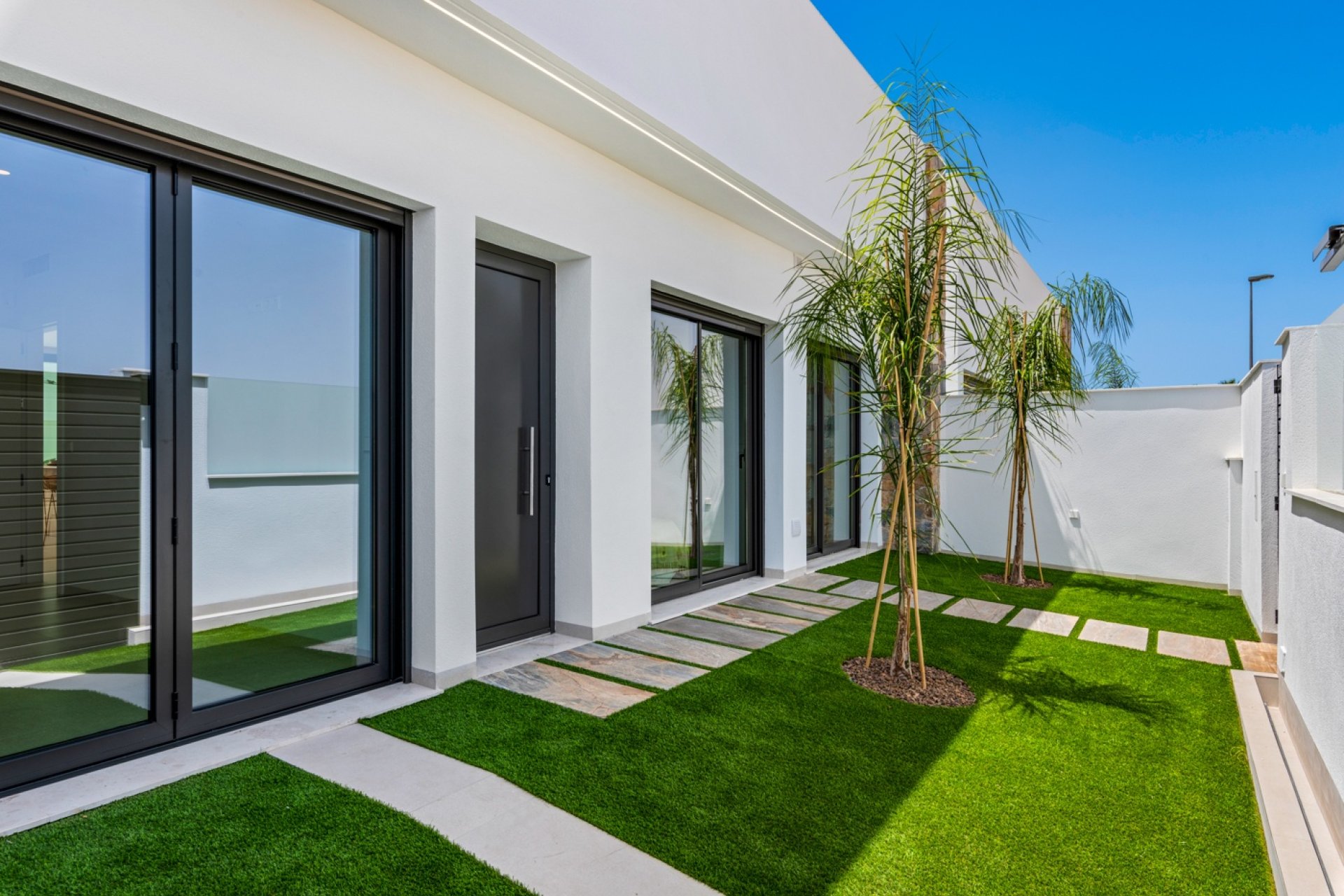 Obra nueva - Villa - Los Alcázares