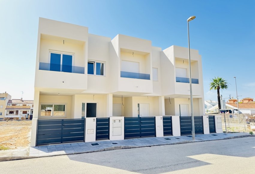 Obra nueva - Villa - Pilar de la Horadada