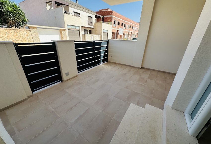 Obra nueva - Villa - Pilar de la Horadada