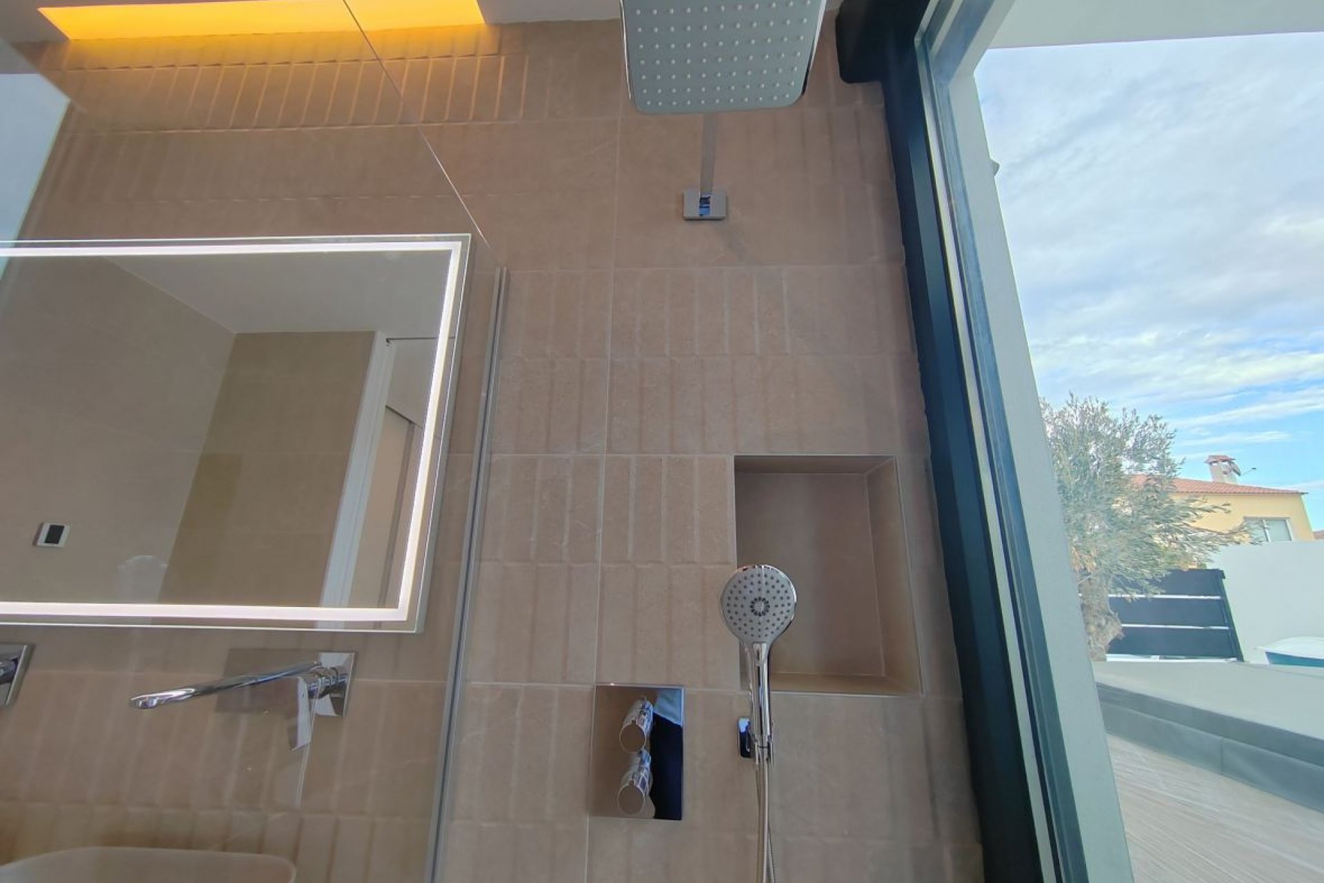 Obra nueva - Villa - San Juan de Alicante