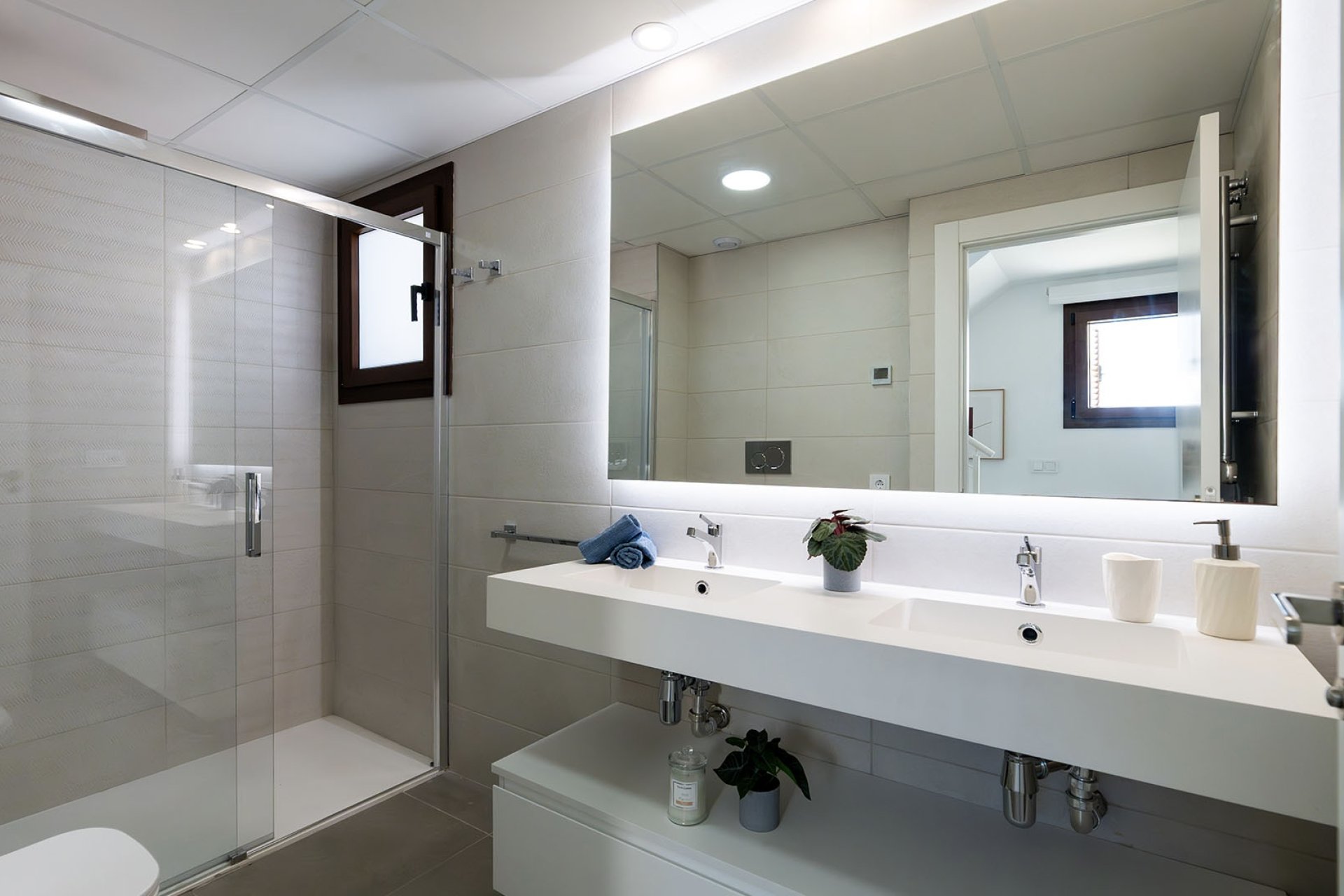 Obra nueva - Villa - San Juan de los Terreros